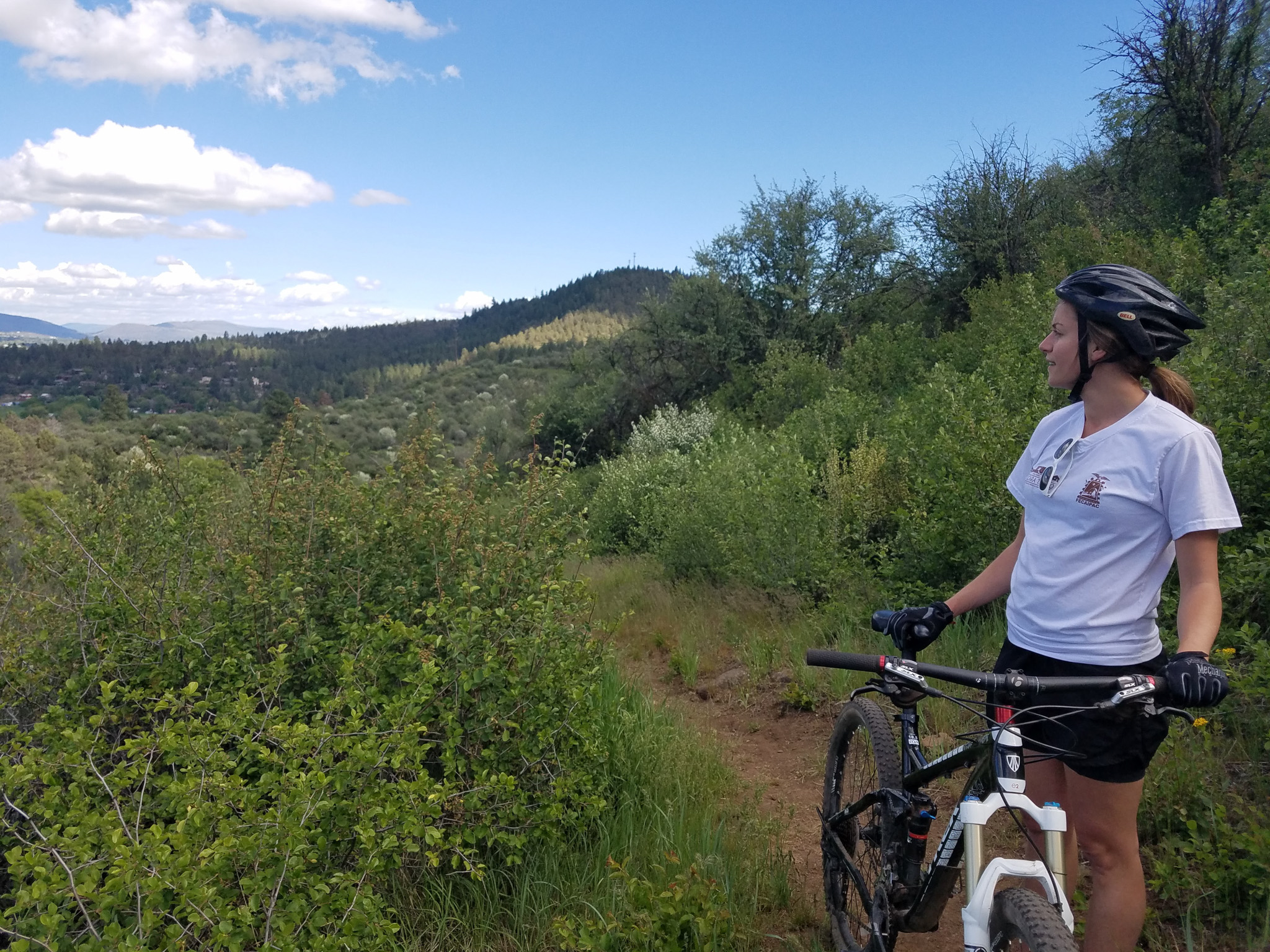 biking-outdoor-trail-klamathfalls