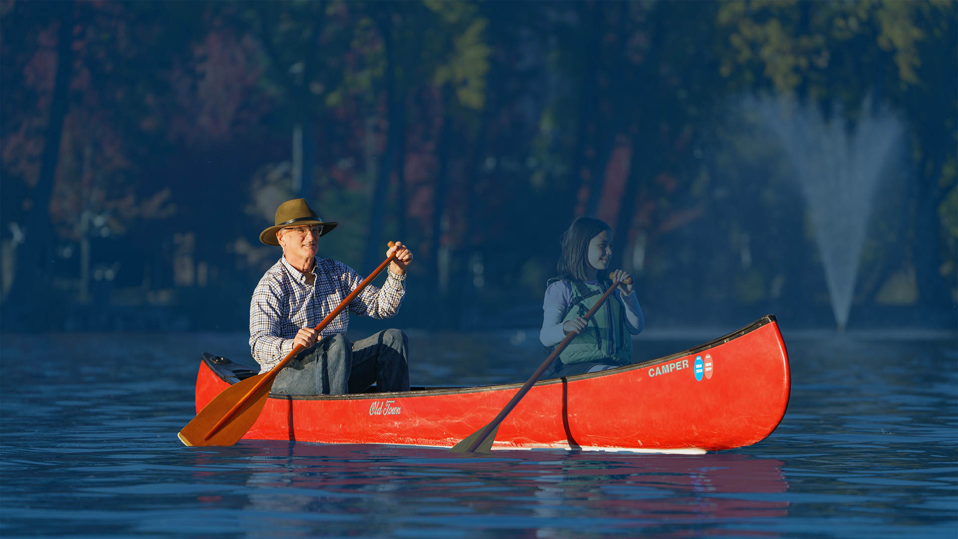 skyhospital_canoe_man-only_secondary_revised_Canoeing4