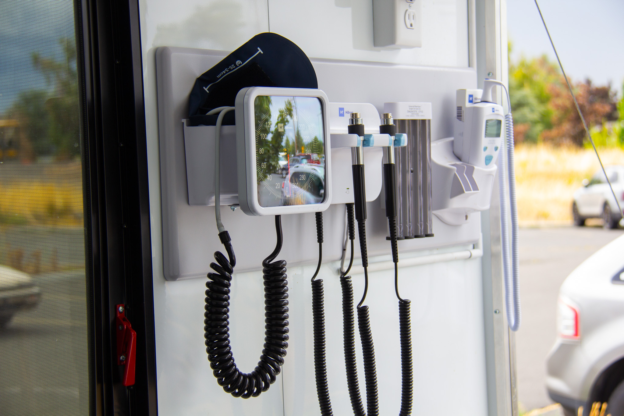 mobile clinic 2025 outdoor closeup sky-lakes-mobile-clinic-outdoor-closeup